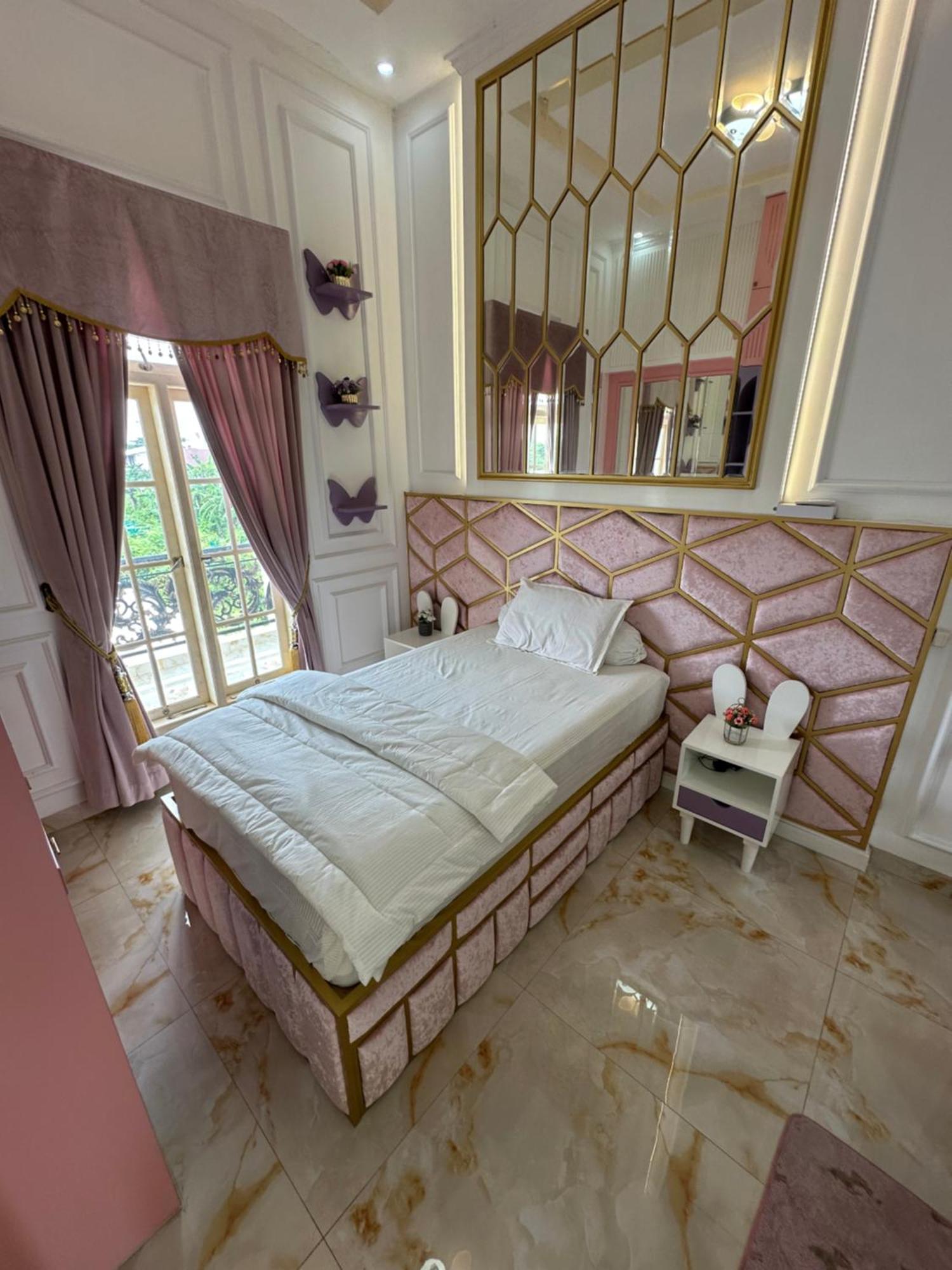 Villa Rumah Putih Jogja Yogyakarta Esterno foto