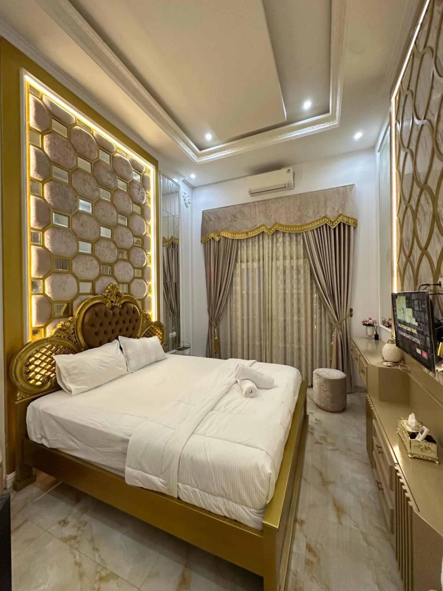 Villa Rumah Putih Jogja Yogyakarta Esterno foto